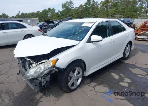 2012 Toyota Camry Se z USA, uszkodzony, nr VIN 4T1BF1FK5CU588296